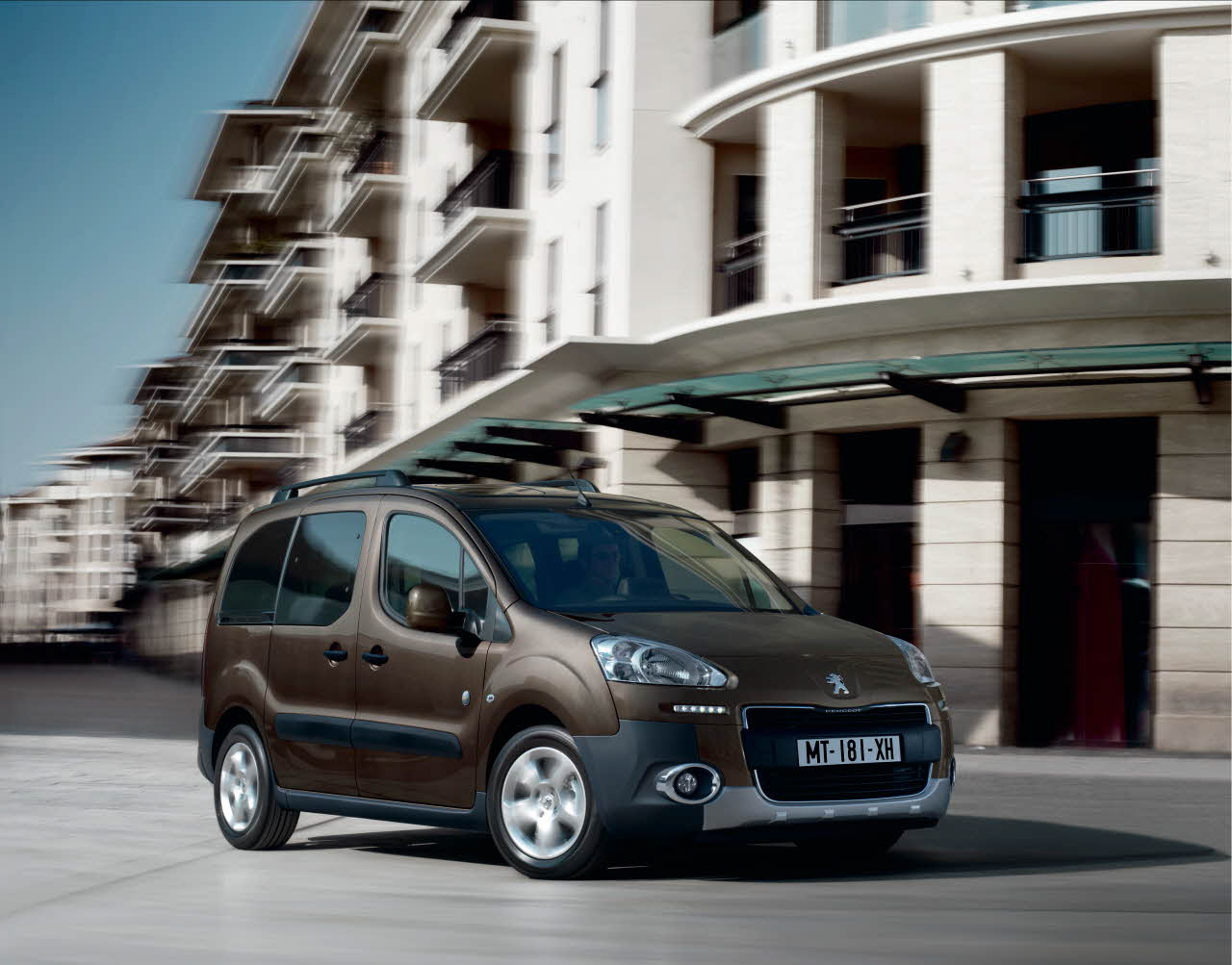 Peugeot Partner.  . 