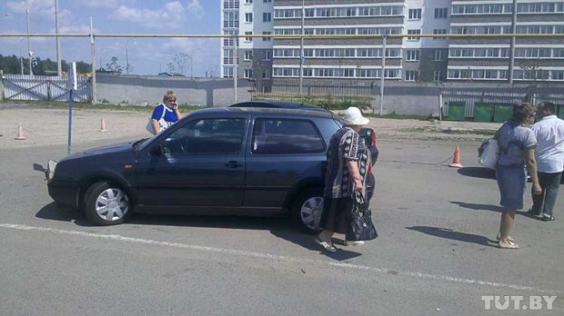 Volkswagen Golf3 1997 ..   $ 3950. 
