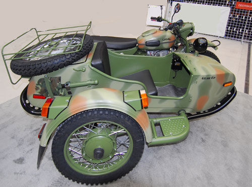 «Урал» ИМЗ-8.1037 Gear-UP-ATGM — военный мотоцикл. Картинка
