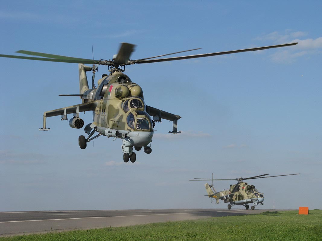 Вертолет Ми-24. Транспортно-боевой вертолет 