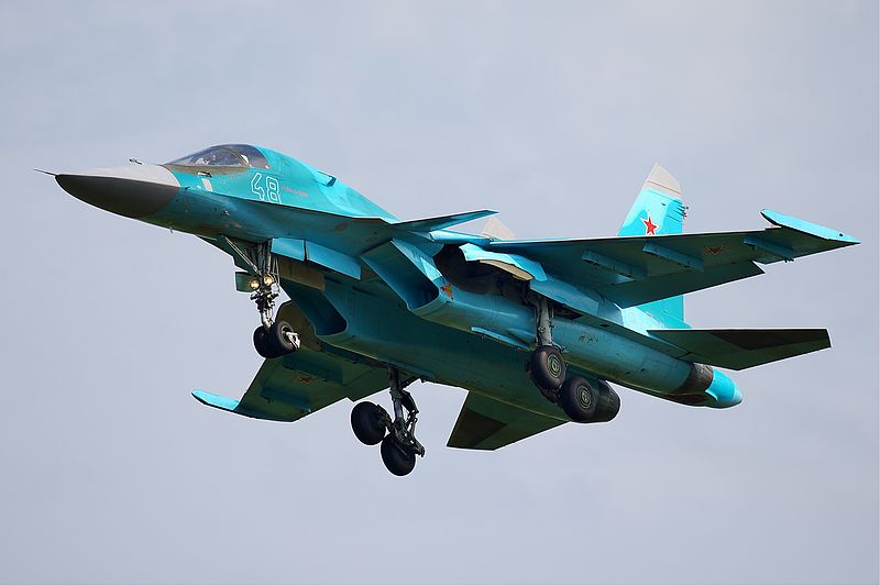Самолет СУ-34. Российский фронтовой бомбардировщик