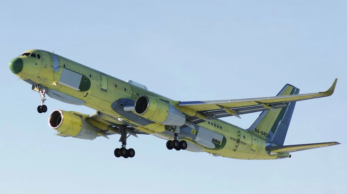 Туполев Ту-204-214