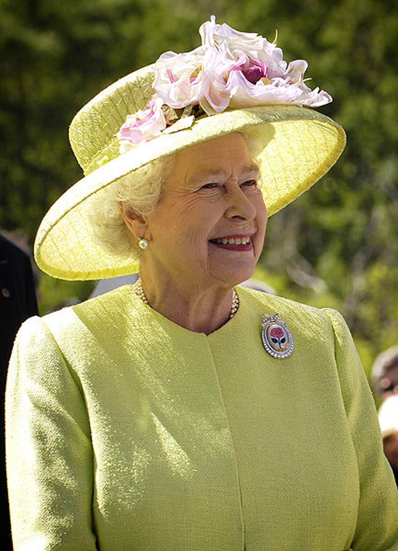  II, Elizabeth II -     