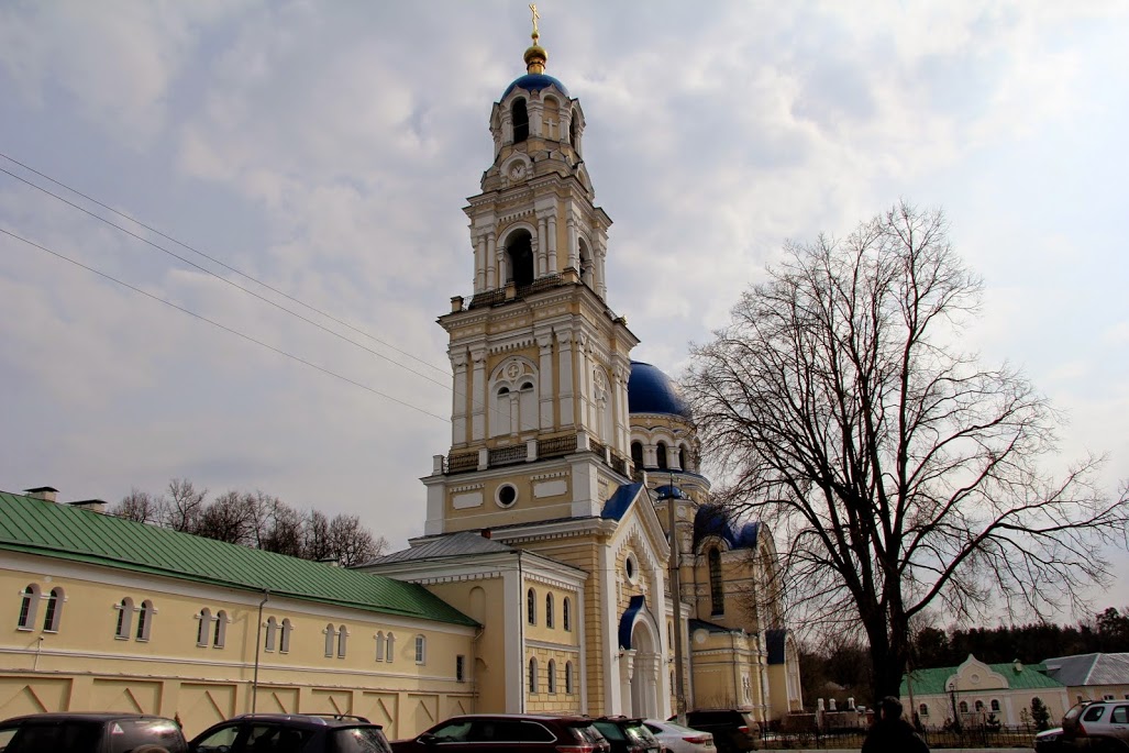 Мужской монастырь Успения Пресвятой Богородицы. фото