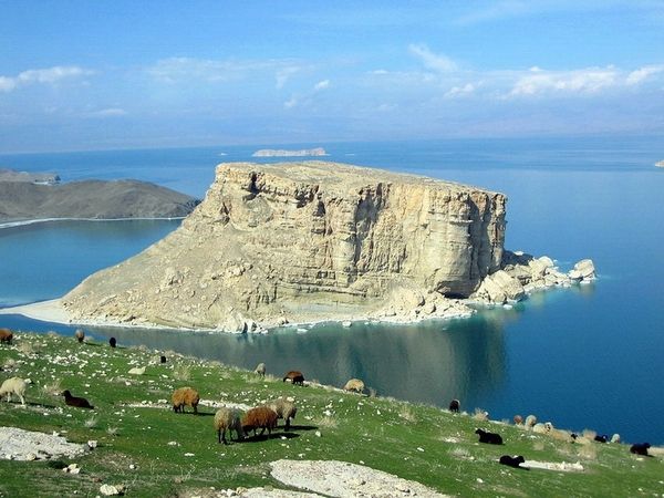 Образы Ирана. Тегеран. Телевизионная башня. Фото. Фото Ирана. Подборка ...