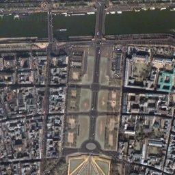 Фото Парижа из космоса