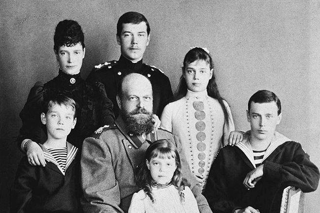 Портрет Александр III. Александр III с детьми и женой.  Фото. Картинка