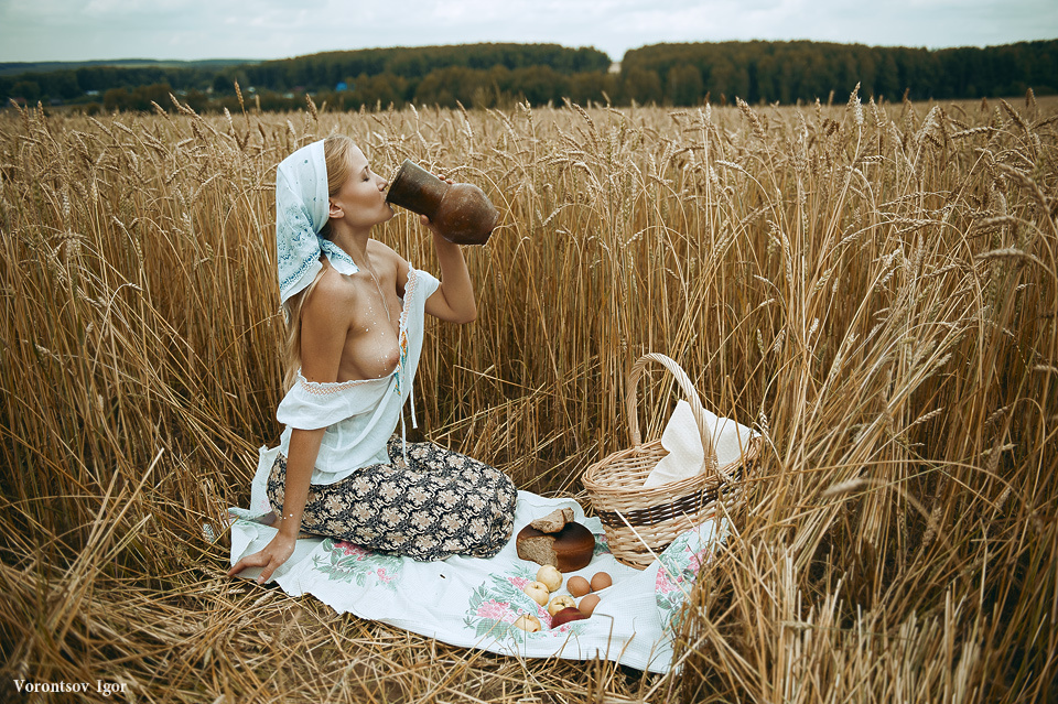 Erotic Wallpapers.    .        