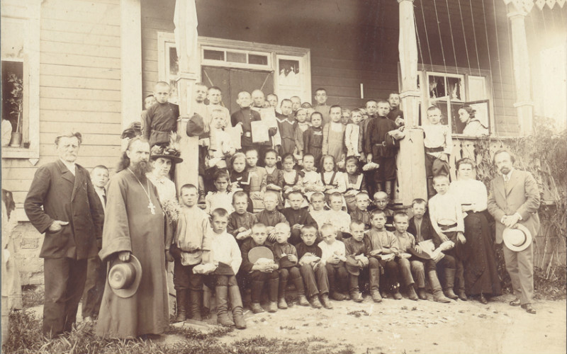 Церковно-приходская школа, 1913 год . фото
