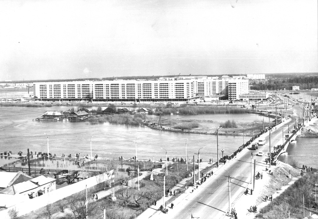 1979 проложили проспект Ленина