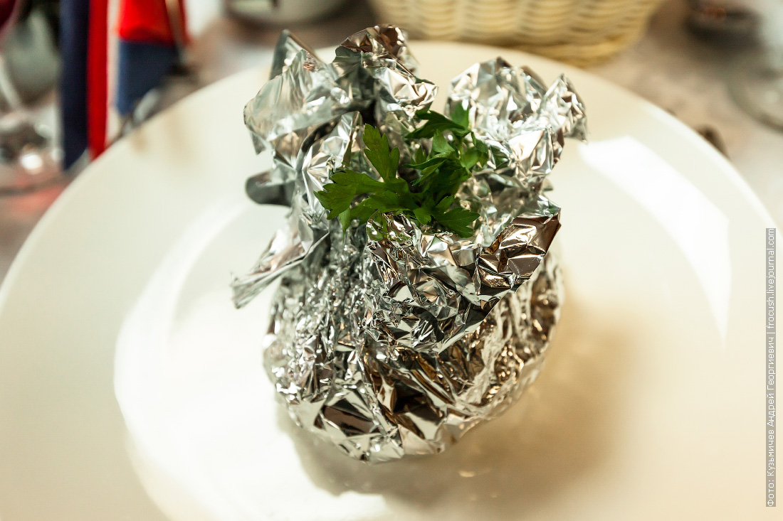 Обед на теплоходе Н.А.Некрасов