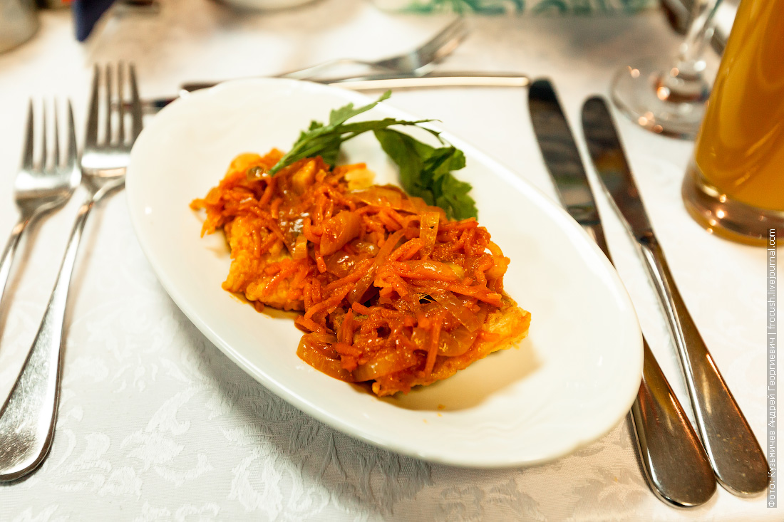 Обед на теплоходе Н.А.Некрасов