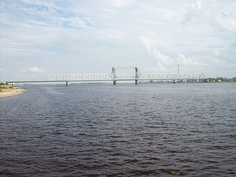 Мост через Северную Двину в Архангельске