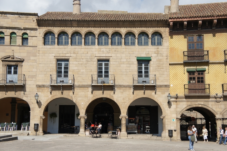 ���������� ������ ���-������� �� ������ �����. ����������