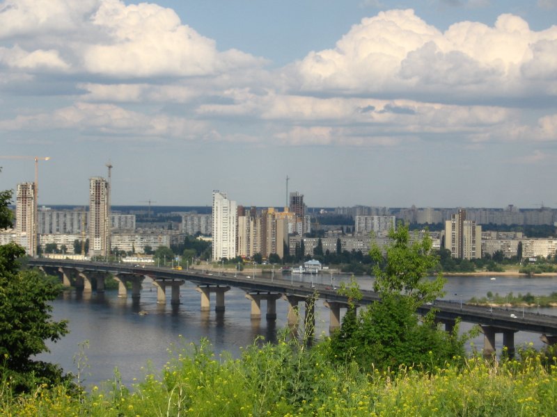 Мост Патона в Киеве. Река Днепр