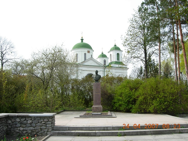 Успенский собор, построенный князем Всеволодом Ольговичем. Фото Канева